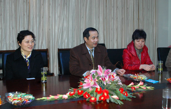 中國(guó)銀行常州支行溧陽(yáng)支行領(lǐng)導(dǎo)來(lái)上上集團(tuán)走訪